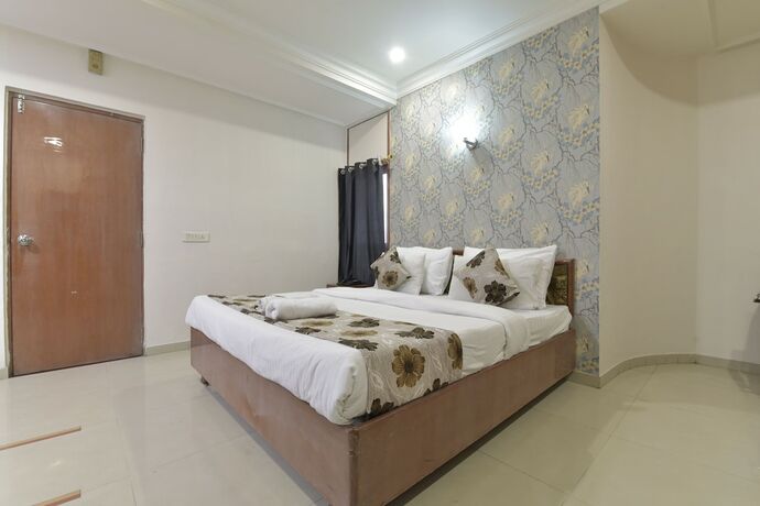 Imagen de la habitación del Hotel Airport Plaza. Foto 16