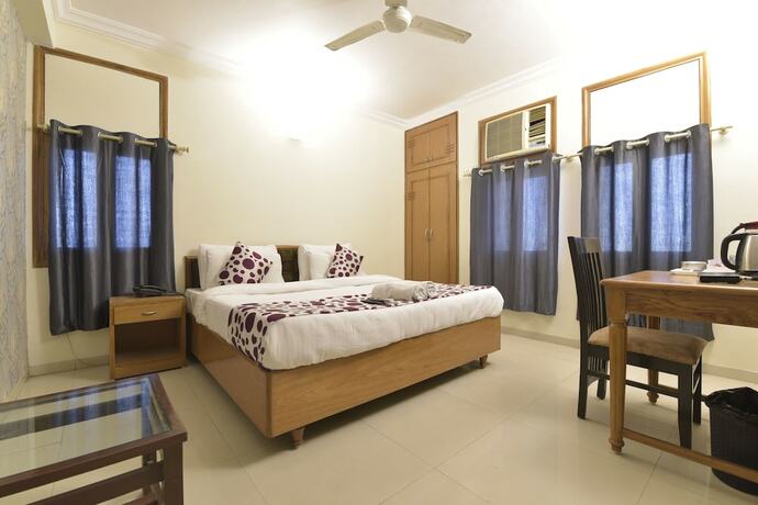 Imagen de la habitación del Hotel Airport Plaza. Foto 18