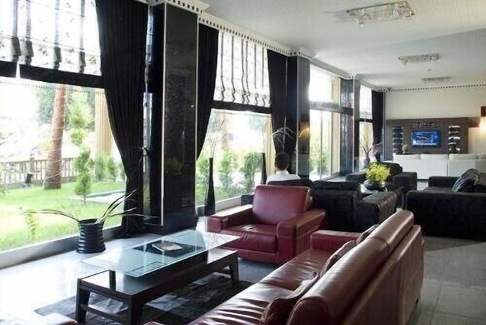 Imagen de los interiores del Hotel Airport, Seyhan. Foto 8