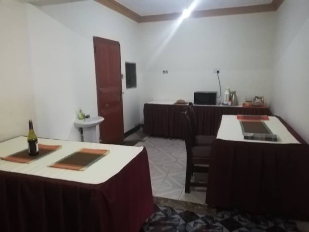 Imagen del bar/restaurante del Hotel Airport Side Entebbe. Foto 4