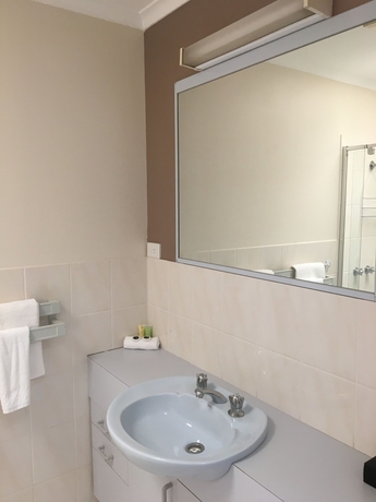 Imagen de la habitación del Hotel Airport Tourist Village Melbourne. Foto 4