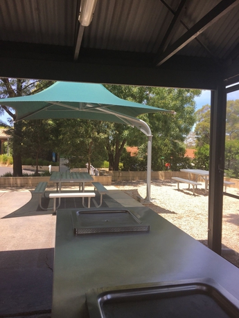 Imagen de los exteriores del Hotel Airport Tourist Village Melbourne. Foto 13