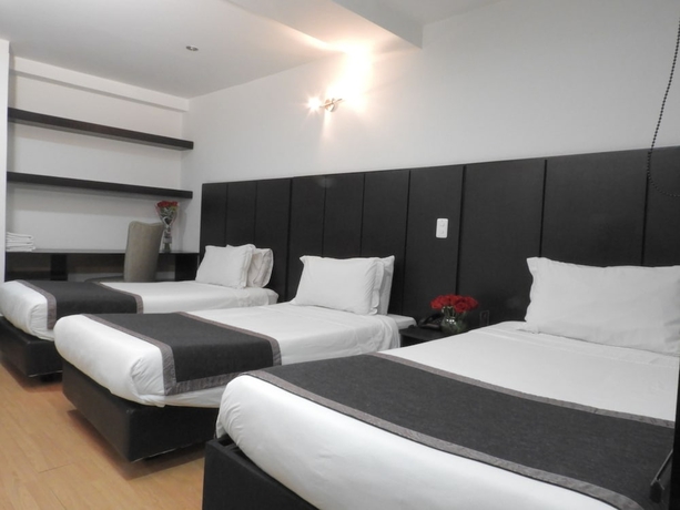 Imagen de la habitación del Hotel Airport Travel. Foto 5