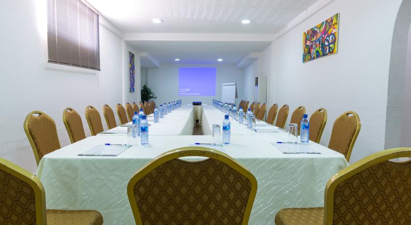 Imagen general del Hotel Airport View. Foto 7