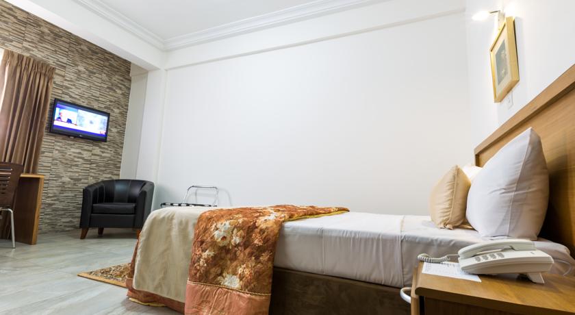 Imagen general del Hotel Airport View. Foto 13