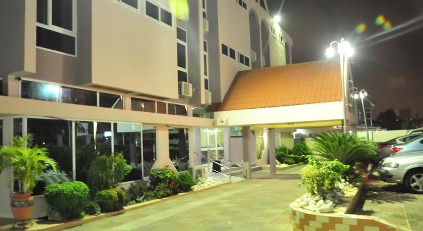 Imagen general del Hotel Airport West. Foto 5