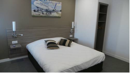 Imagen de la habitación del Hotel Airport-hotel. Foto 11