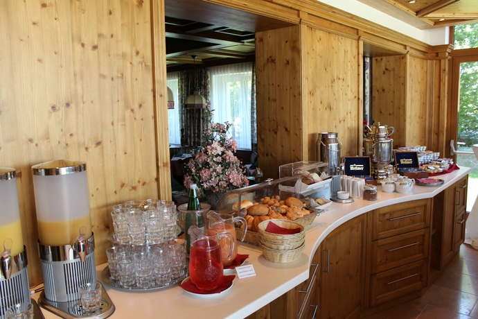 Imagen del bar/restaurante del Hotel Airporthotel Salzburg. Foto 5