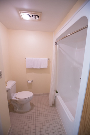 Imagen de la habitación del Hotel Airtel Plaza. Foto 11