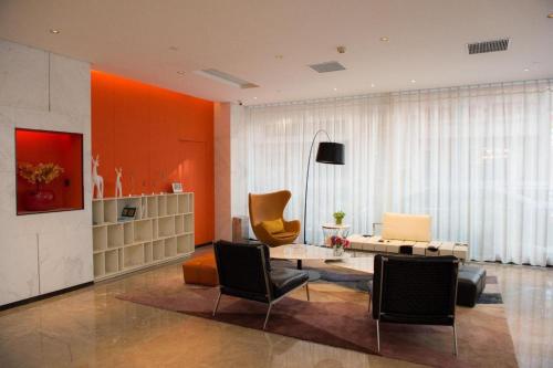 Imagen de los interiores del Hotel Aishang (Lecong Furniture Mall, Foshan). Foto 6