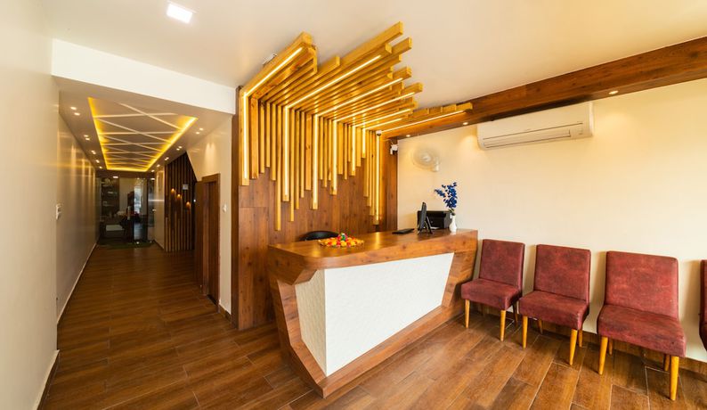 Imagen de los interiores del Hotel Aishwarya And Restaurant. Foto 18