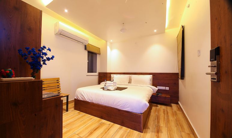 Imagen de la habitación del Hotel Aishwarya And Restaurant. Foto 15