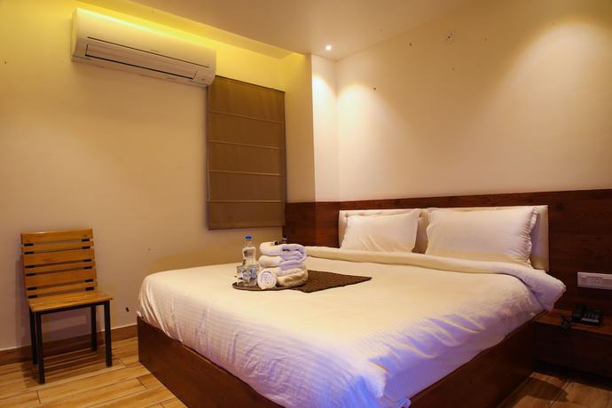 Imagen de la habitación del Hotel Aishwarya And Restaurant. Foto 17