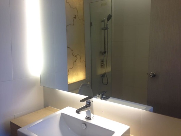 Imagen de la habitación del Hotel Aitalay Condotel Jomtien. Foto 15
