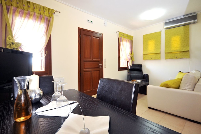 Imagen de los interiores del Hotel Aithra Apartments and Suites. Foto 18