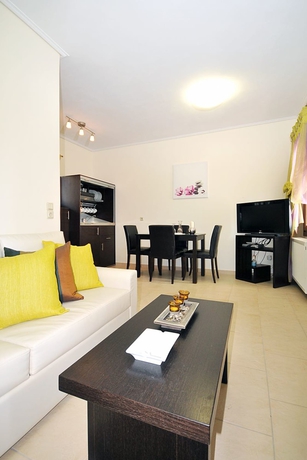 Imagen de los interiores del Hotel Aithra Apartments and Suites. Foto 19