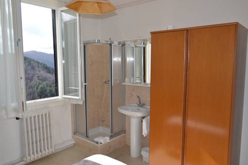 Imagen de la habitación del Hotel Aitone. Foto 5