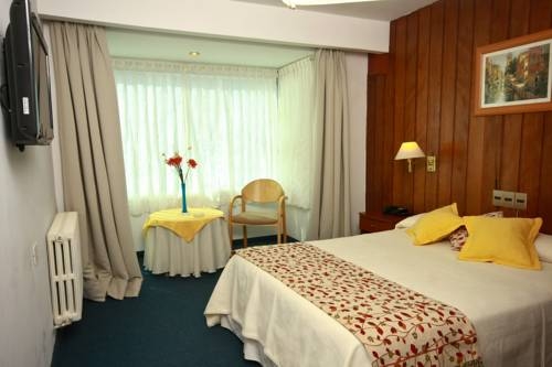 Imagen general del Hotel Aitue. Foto 24