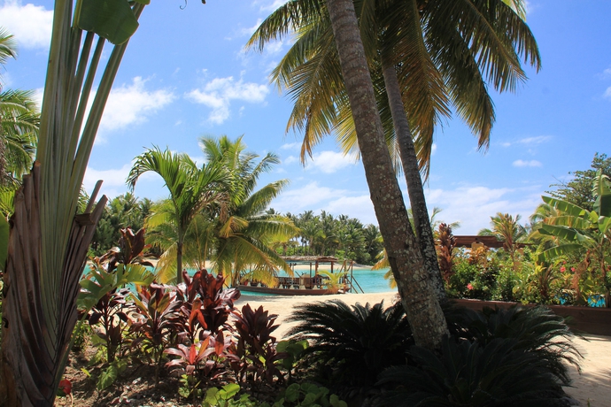 Imagen de la piscina del Hotel Aitutaki Lagoon Private Island Resort - Adults Only. Foto 16
