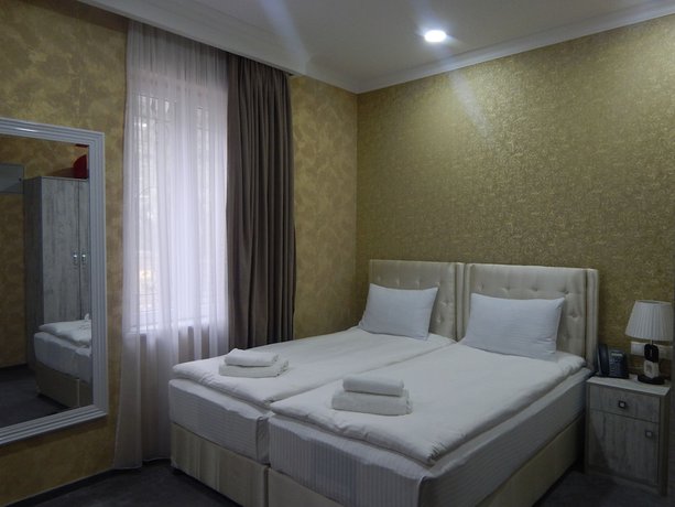 Imagen de la habitación del Hotel Aivani. Foto 18