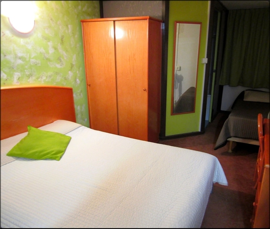 Imagen de la habitación del Hotel Aix. Foto 6