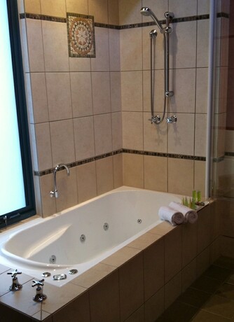 Imagen de la habitación del Hotel Aiyana Retreat. Foto 36