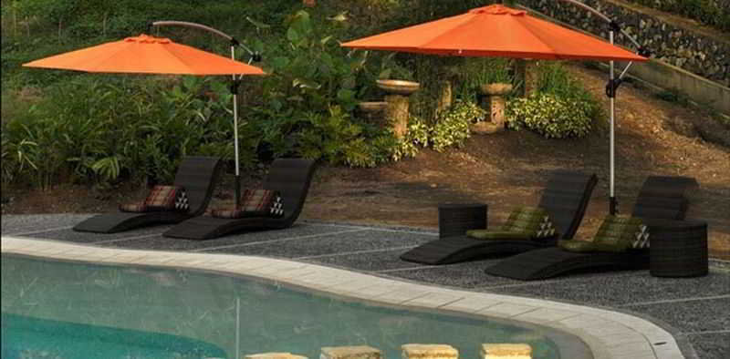 Imagen de la piscina del Hotel Aiyanar Beach and Dive Resort. Foto 17