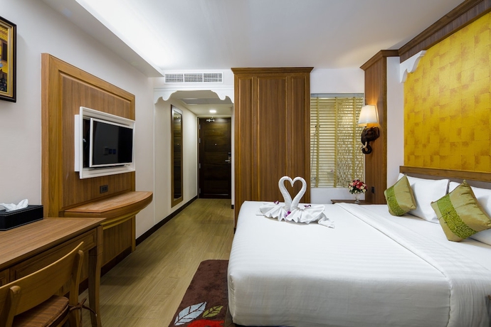 Imagen de la habitación del Hotel Aiyara Palace. Foto 3