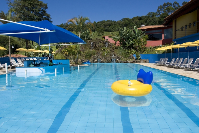 Imagen de la piscina del Hotel Aizen. Foto 16