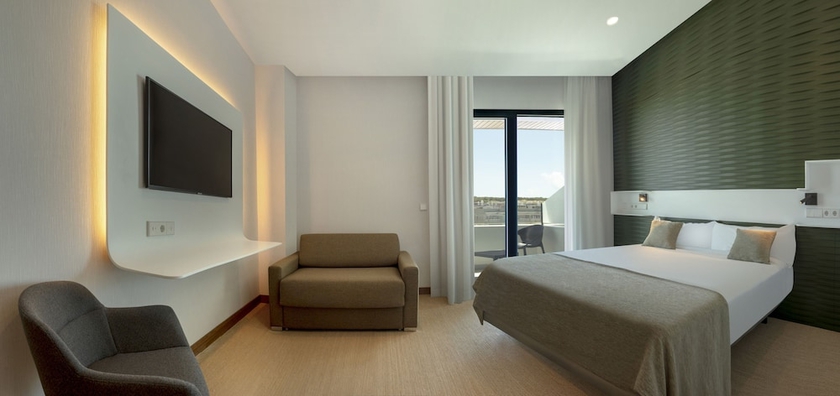 Imagen de la habitación del Hotel Aj Gran Alacant. Foto 5