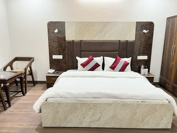Imagen general del Hotel Aj Himalayan. Foto 9