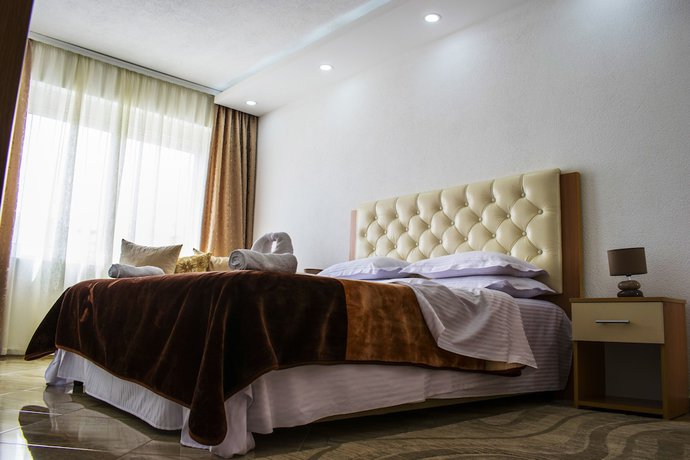 Imagen de la habitación del Hotel Ajana. Foto 7