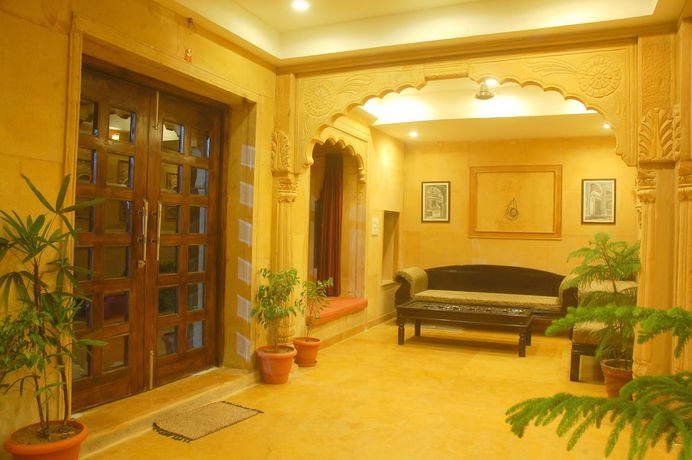 Imagen de los interiores del Hotel Ajanta Haveli. Foto 4