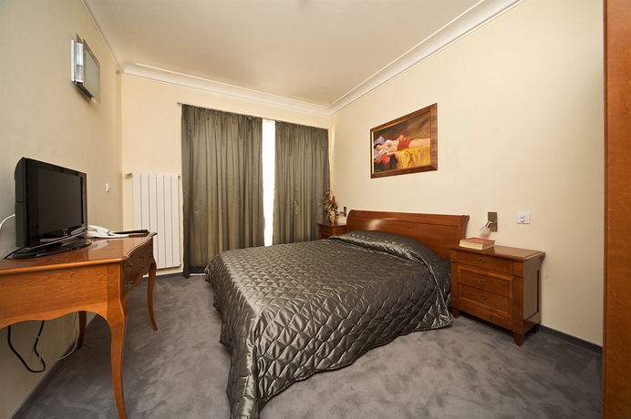 Imagen de la habitación del Hotel Ajax, Sofia. Foto 6