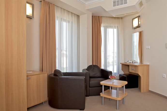 Imagen de los interiores del Hotel Ajax, Sofia. Foto 13