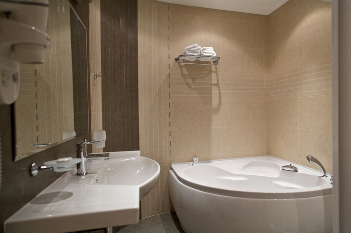 Imagen de la habitación del Hotel Ajax, Sofia. Foto 8