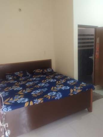 Imagen de la habitación del Hotel Ajay Palace Home Stay. Foto 2