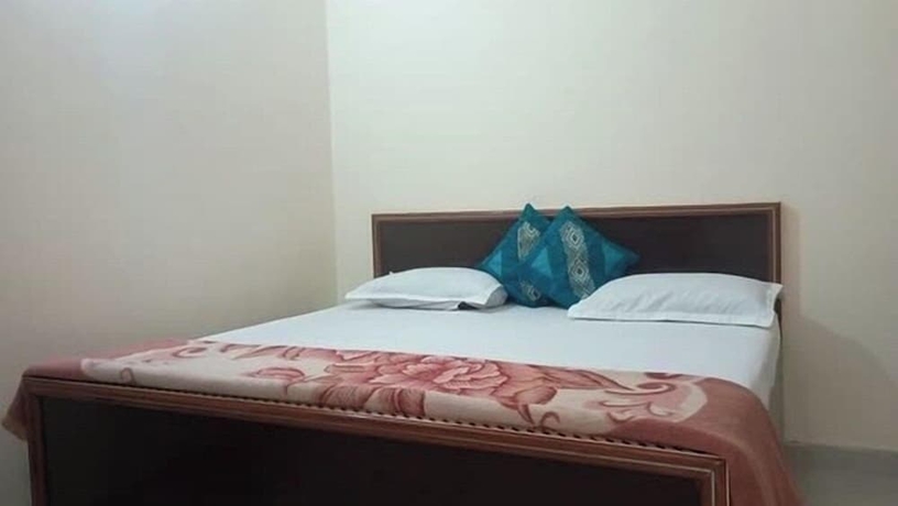 Imagen de la habitación del Hotel Ajay Palace Home Stay. Foto 13