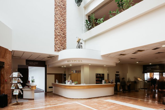 Imagen de los interiores del Hotel Ajda - Savas and Resorts. Foto 18