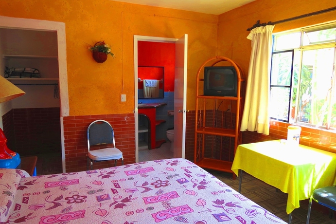 Imagen de la habitación del Hotel Ajijic Plaza Suites. Foto 3