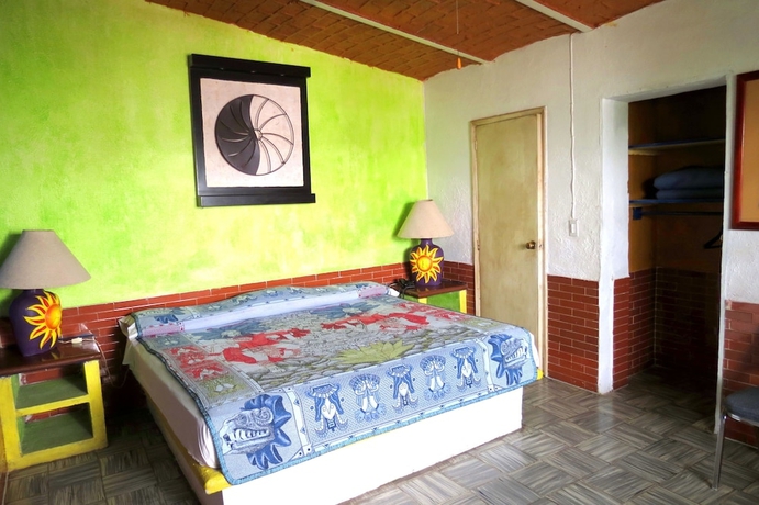 Imagen de la habitación del Hotel Ajijic Plaza Suites. Foto 4