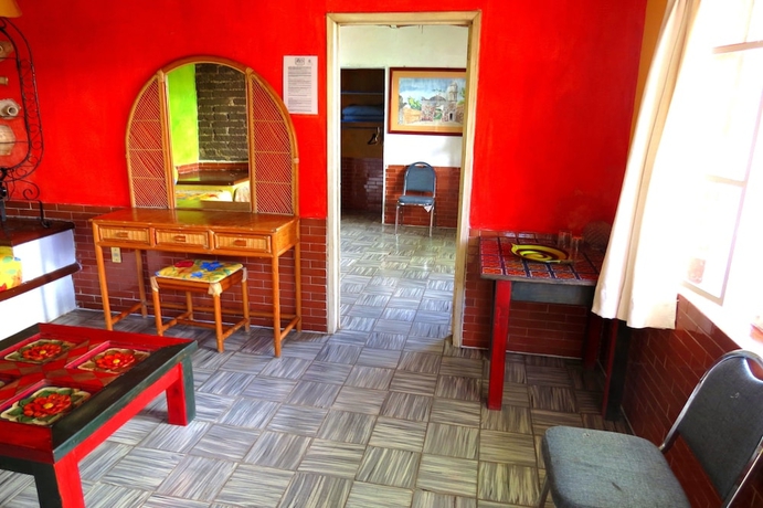 Imagen de la habitación del Hotel Ajijic Plaza Suites. Foto 6