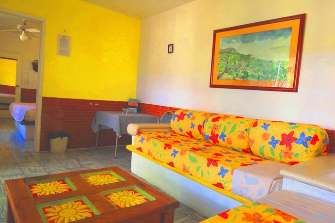 Imagen de la habitación del Hotel Ajijic Plaza Suites. Foto 8