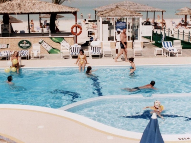 Imagen general del Hotel Ajman Beach. Foto 2