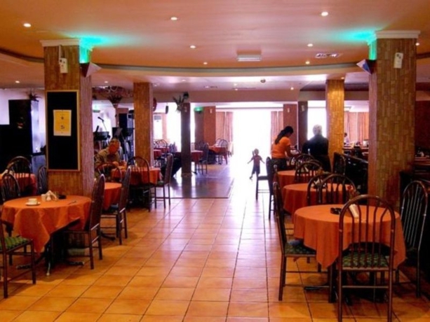 Imagen general del Hotel Ajman Beach. Foto 3