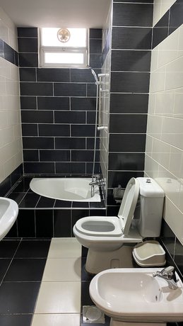 Imagen de la habitación del Hotel Ajnadeen. Foto 4