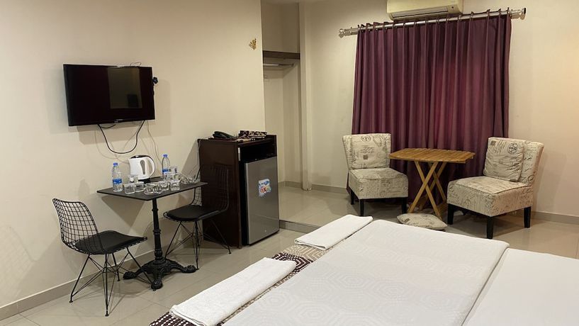 Imagen de la habitación del Hotel Ajnadeen. Foto 9