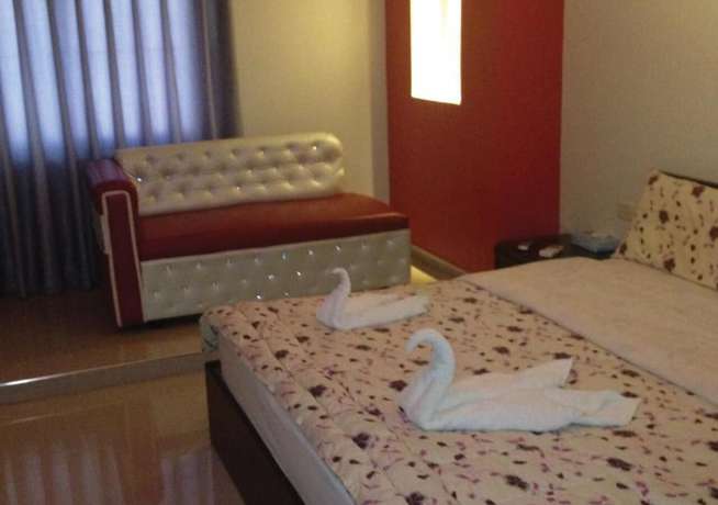 Imagen de la habitación del Hotel Ajnadeen. Foto 14