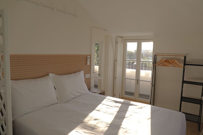 Imagen de la habitación del Hotel Ajuda Palace Inn Lisbon. Foto 7