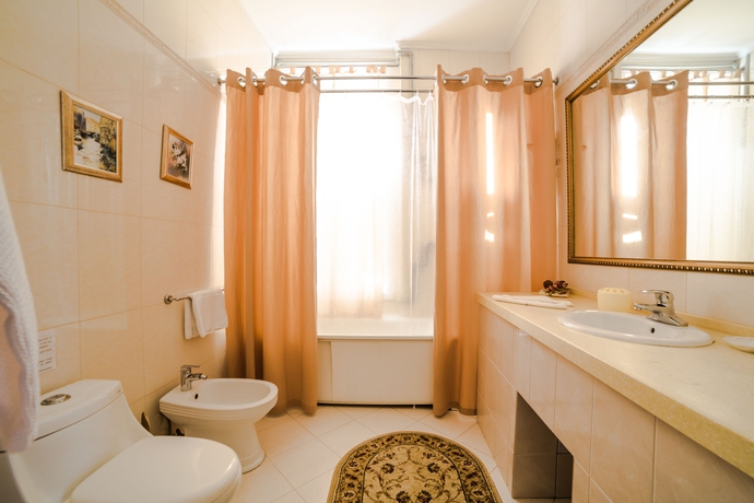 Imagen de la habitación del Hotel Ajur Classik. Foto 12